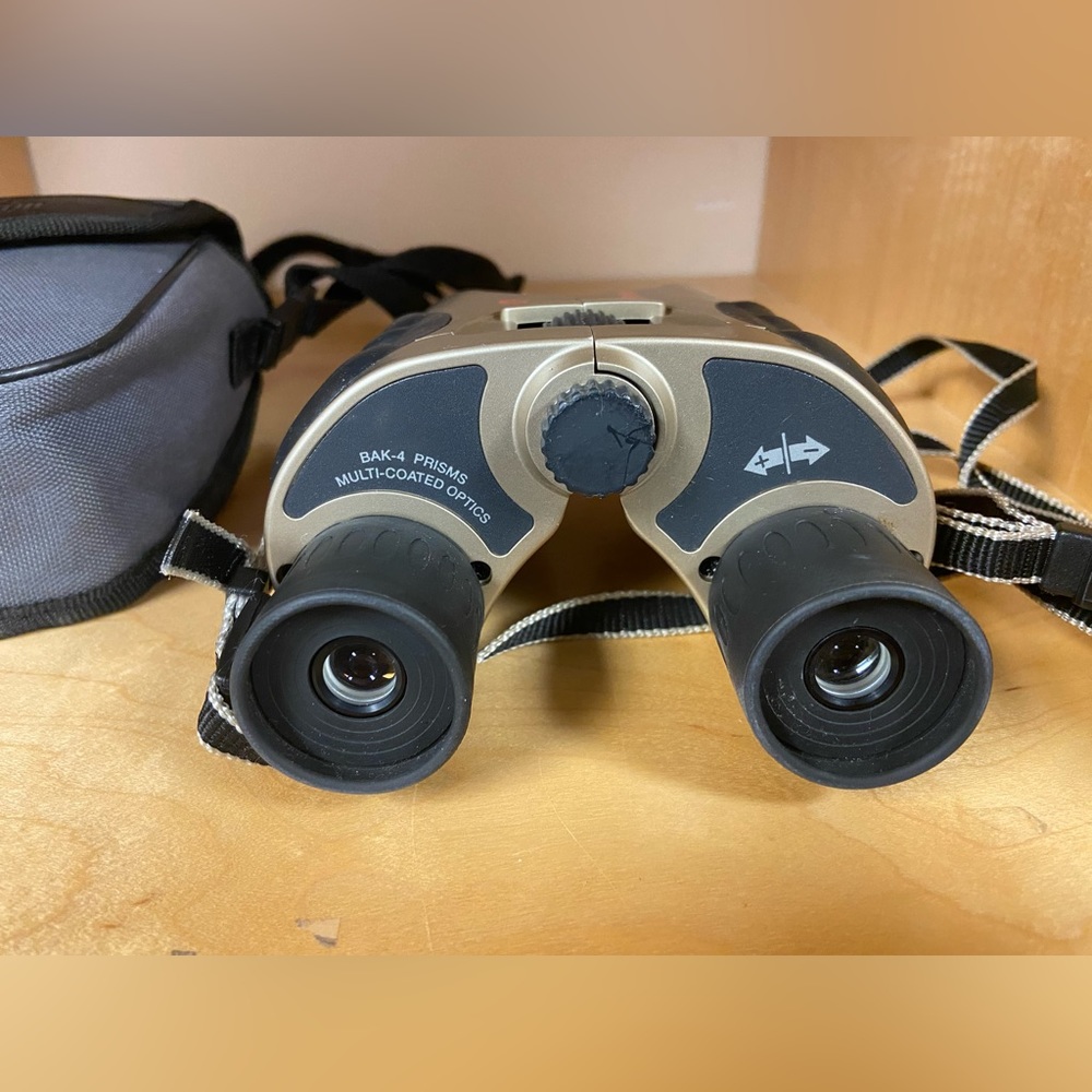 BUSHMASTER POWER SHOOT RECORDING BINOCULARS - Picture 3 of 4